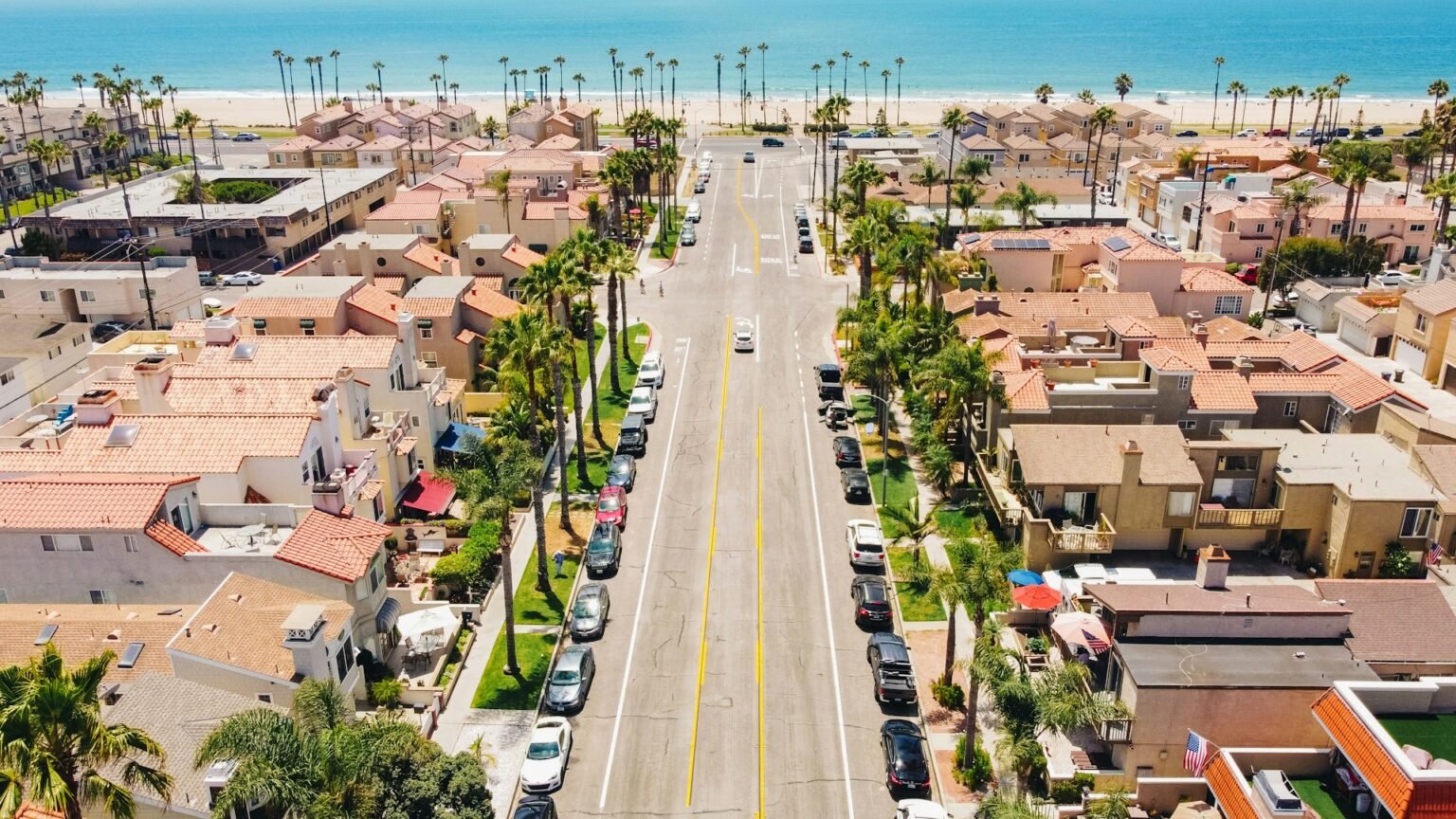 4,700 SQFT Industrial Property in Huntington Beach Trades for $8.3MM