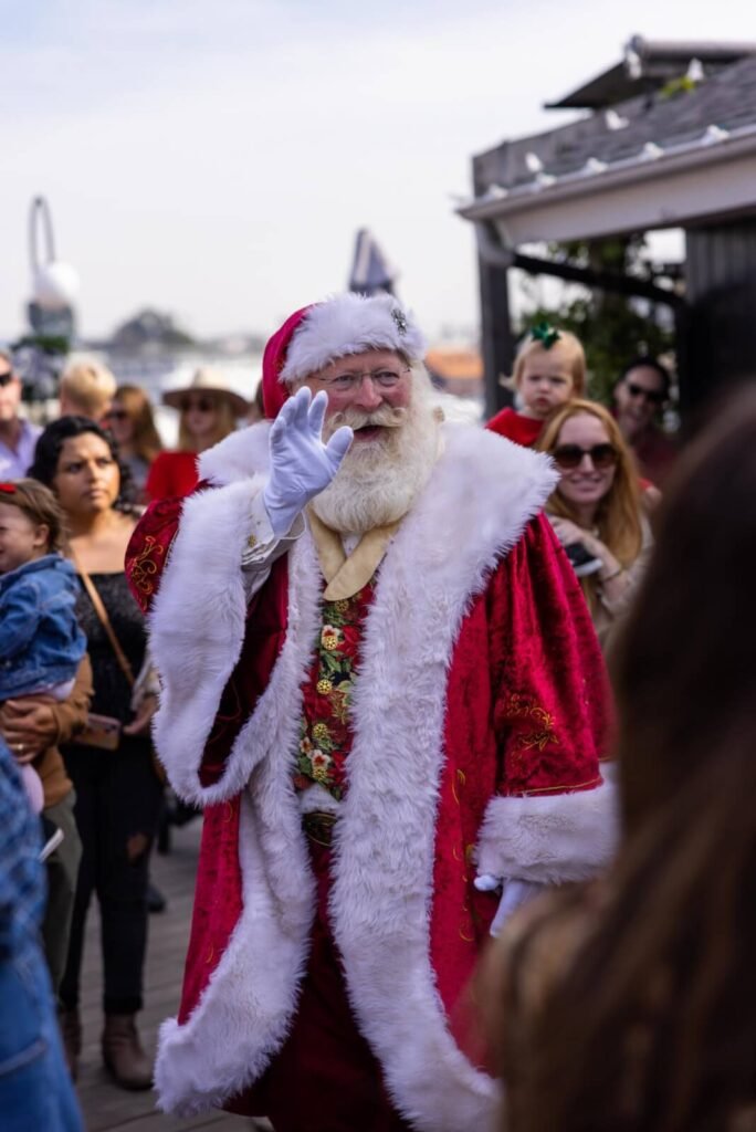 Visits from Santa at Lido Marina Village