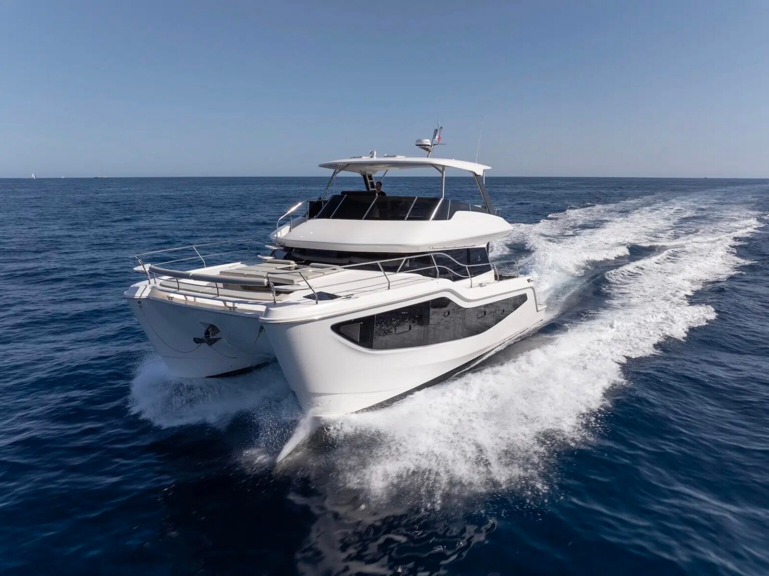 Aquila Catamarans, two prestigious debuts at FLIBS 2025