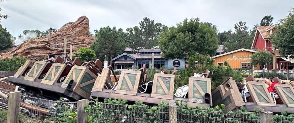 Big Grizzly brings the Thunder on Disney's roller coasters