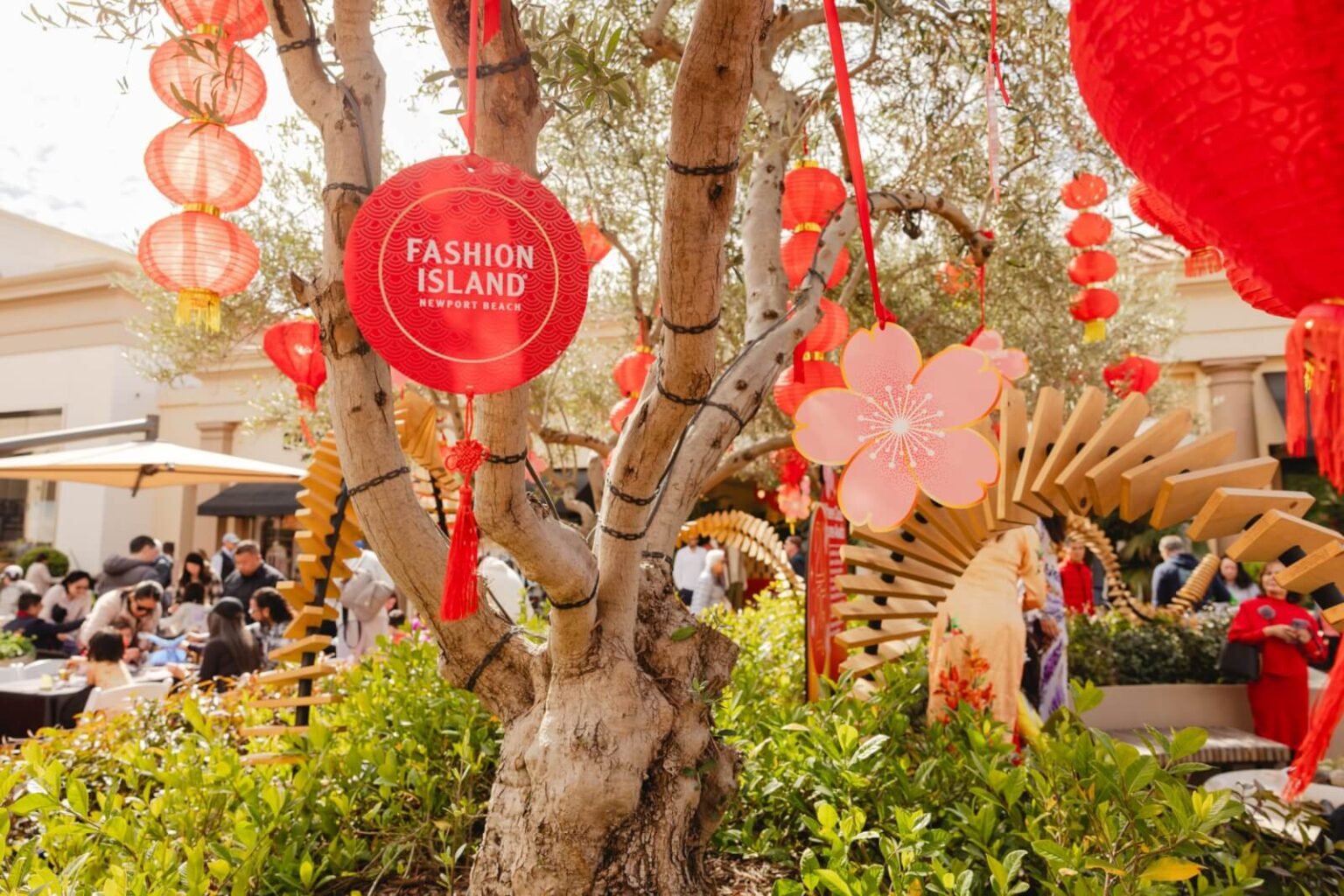 Garden of Good Fortune at Fashion Island chinese lantern