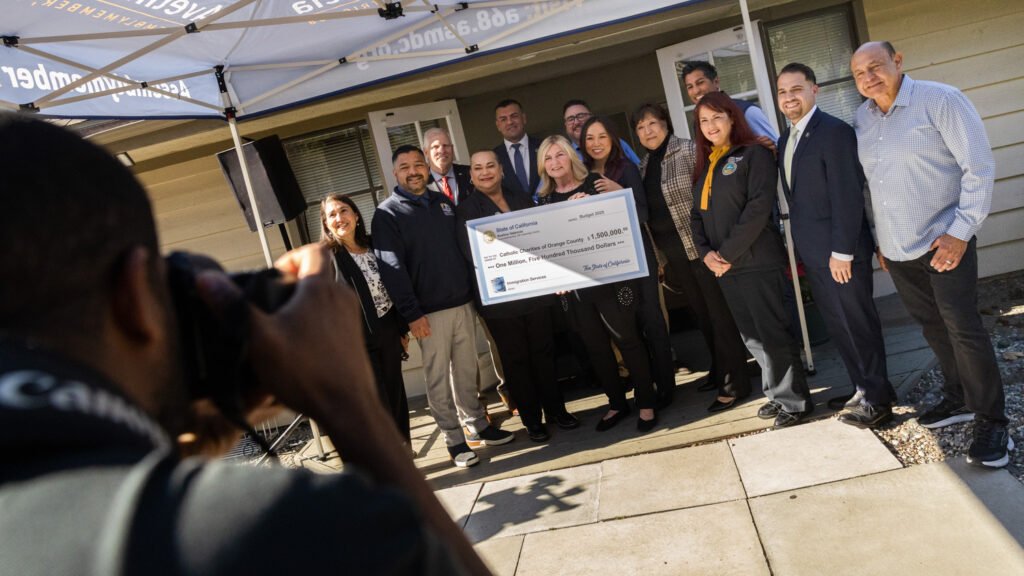 OC Immigrants Gain Citizenship Opportunities from $1.5 Million State Grant More OC Immigrants Could Get Citizenship, Visas Under $1.5 Million State Grant