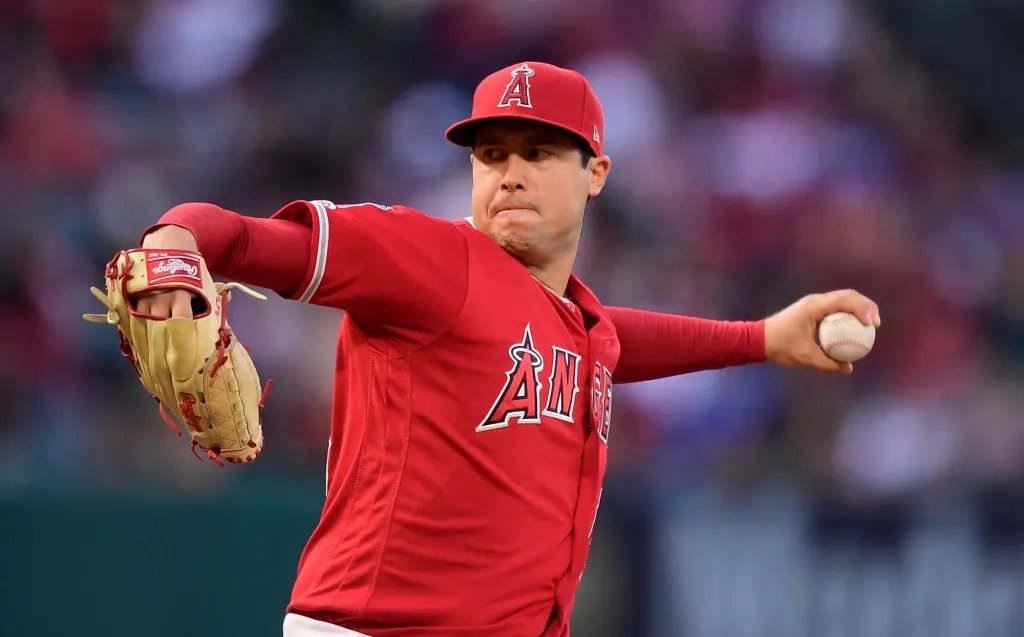 Surgeon testifies he didn’t know of Tyler Skaggs’ opioid issues when he performed Tommy John surgery on the Angels pitcher