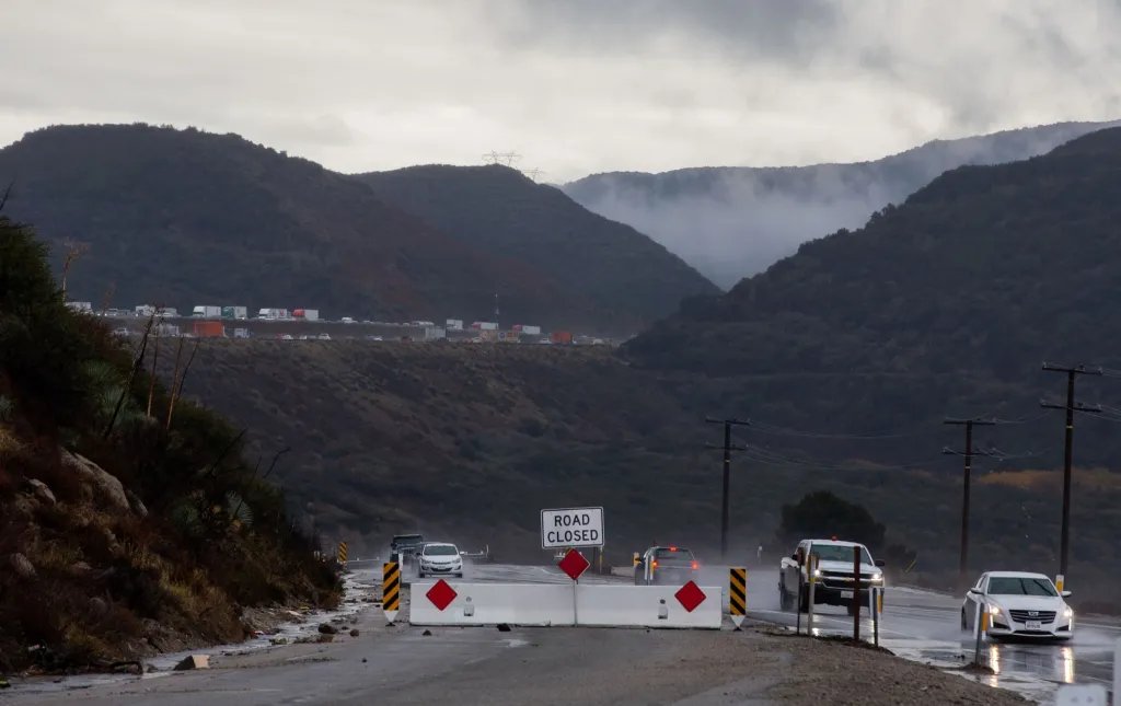 Temporary bridge restores some access to Lytle Creek community after destructive storm – Orange County Register