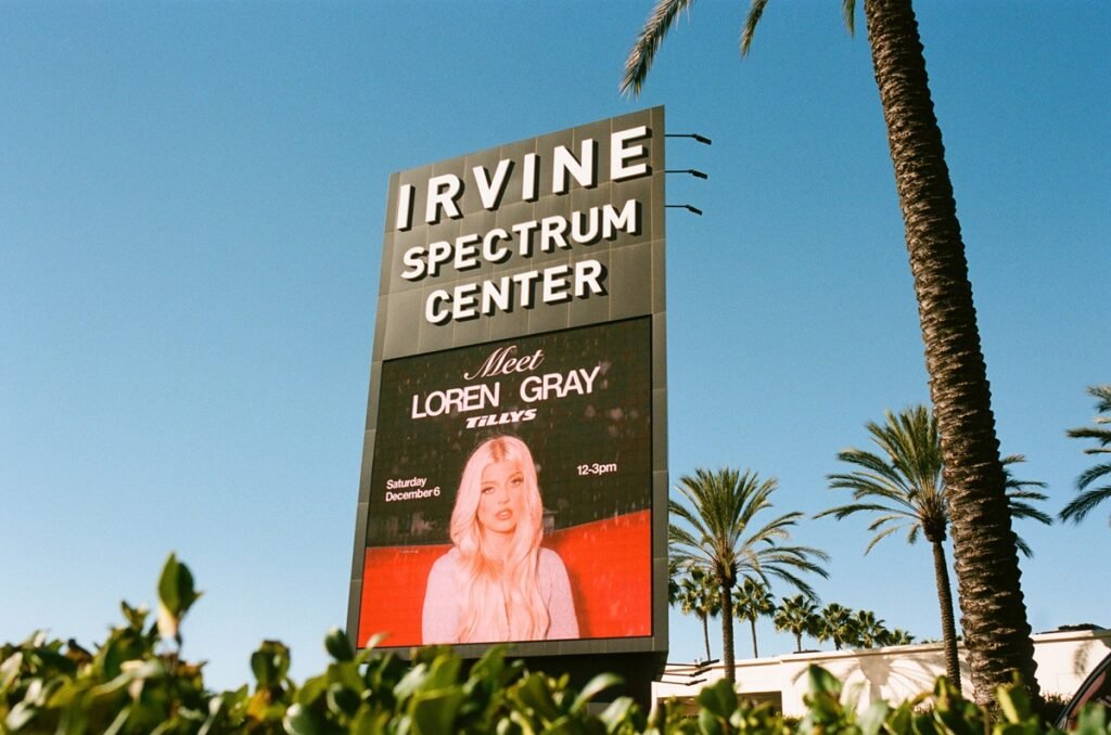 PHOTOS: Tilly's Brings Loren Gray to Irvine Spectrum