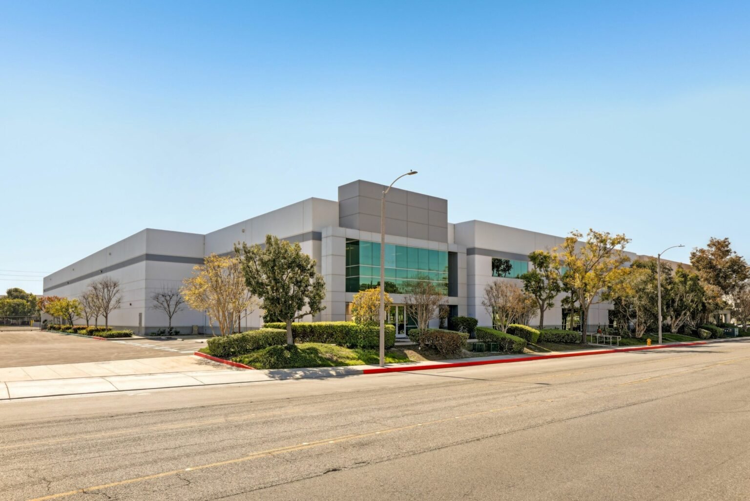 Huntington Beach Industrial Building Sells for $17.4 Million