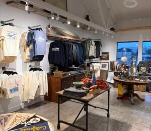 Coffee, Wine, Surf Shop & Vintage