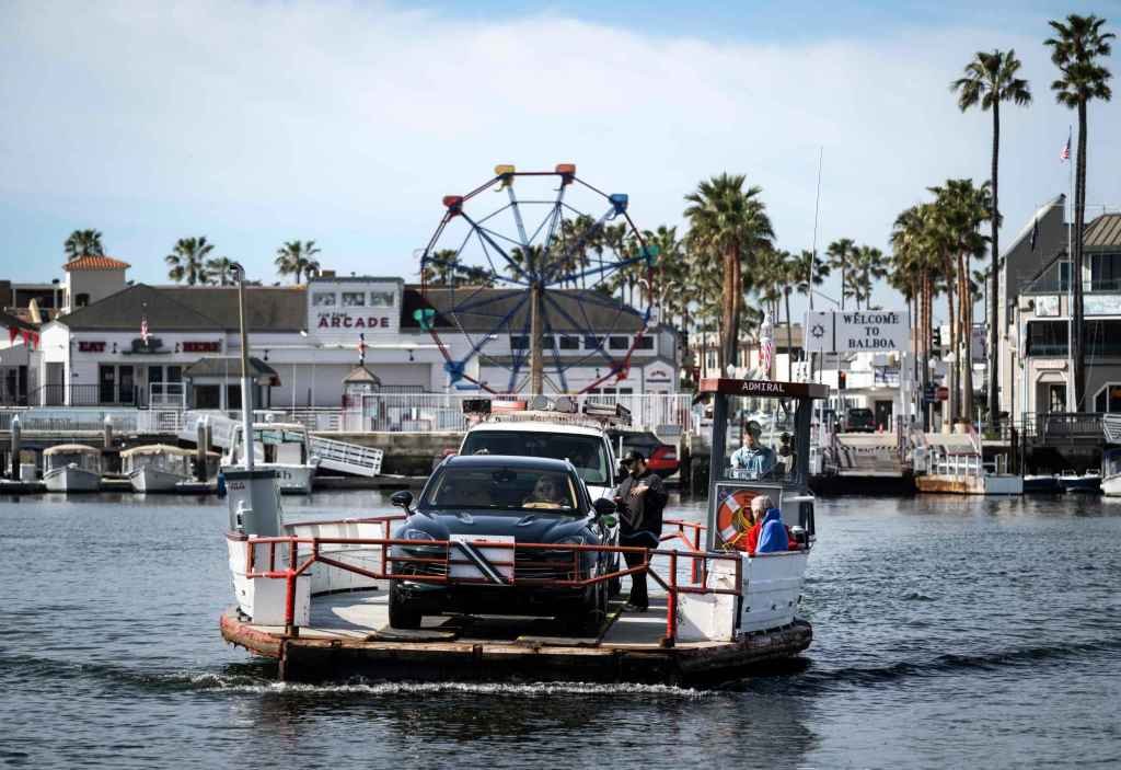 Battery-Powered Ferries Set for Balboa Island Launch New Balboa Island ferries will be battery powered — with ‘smokestacks’ – Orange County Register