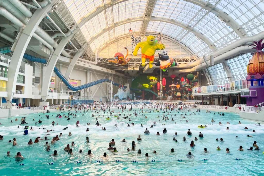 15 Best Indoor Water Parks in the U.S.