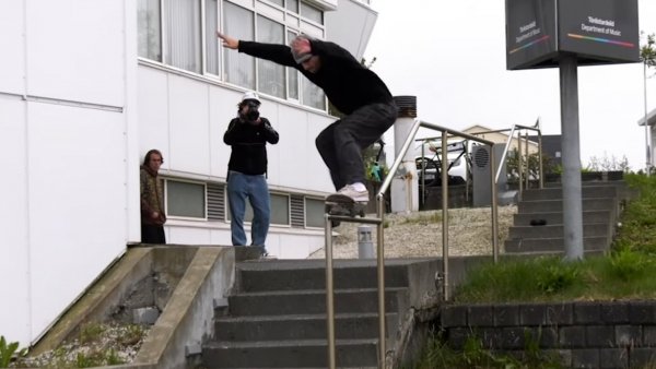 Gronze's "Island Freezy" Video