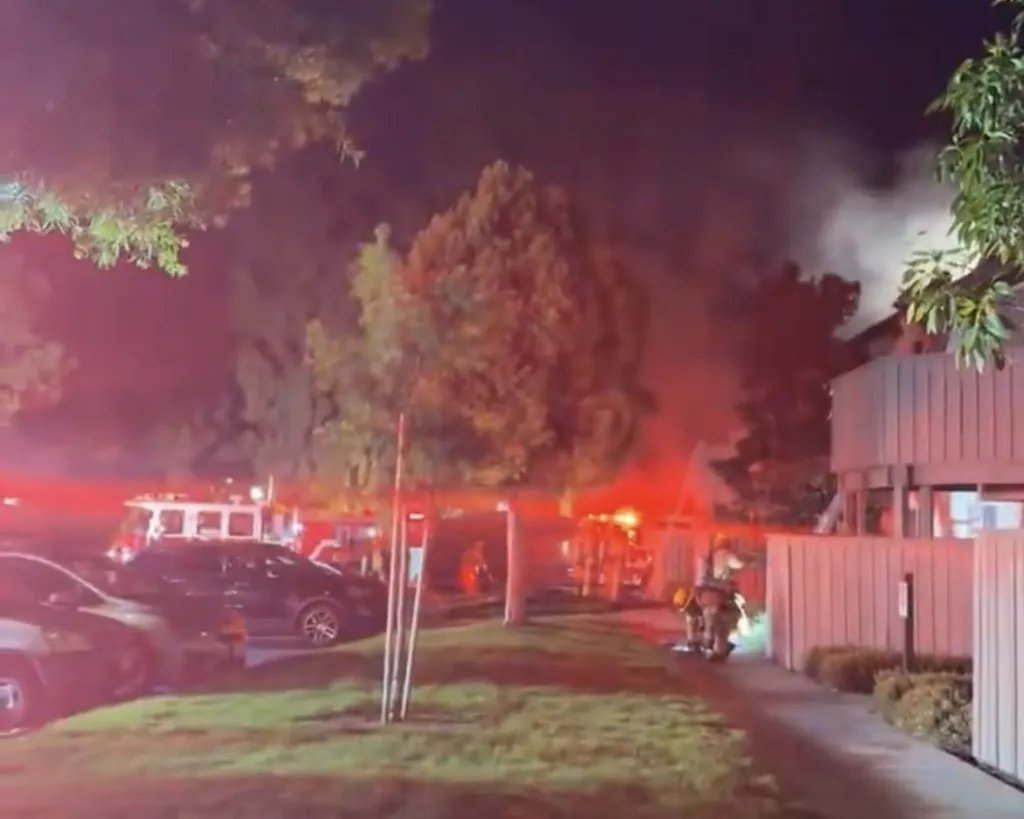 Person injured in apartment fire in Irvine – Orange County Register