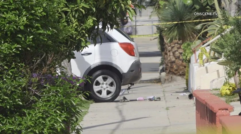 Girl dies, two injured as SUV crashes onto Long Beach porch. Girl dies, 2 others injured in Long Beach after SUV reverses onto porch – Orange County Register