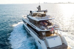 Ocean Alexander 35 Puro: another unit sold in Fort Lauderdale