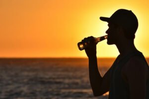 Alcohol and surfing: not the best match