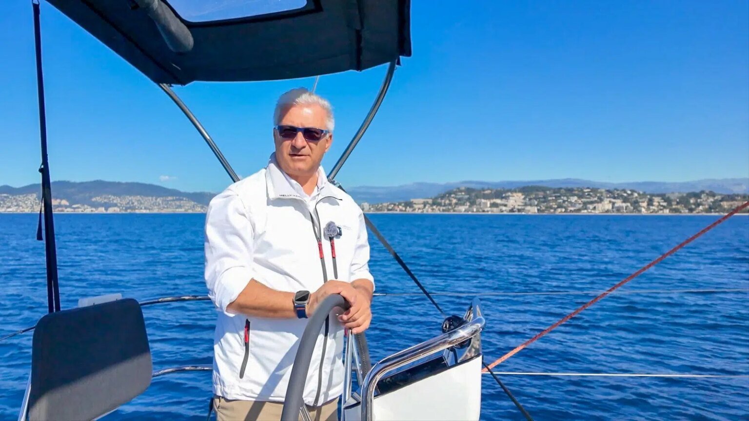 Jeanneau Sun Odyssey 455: video, sea trial and description