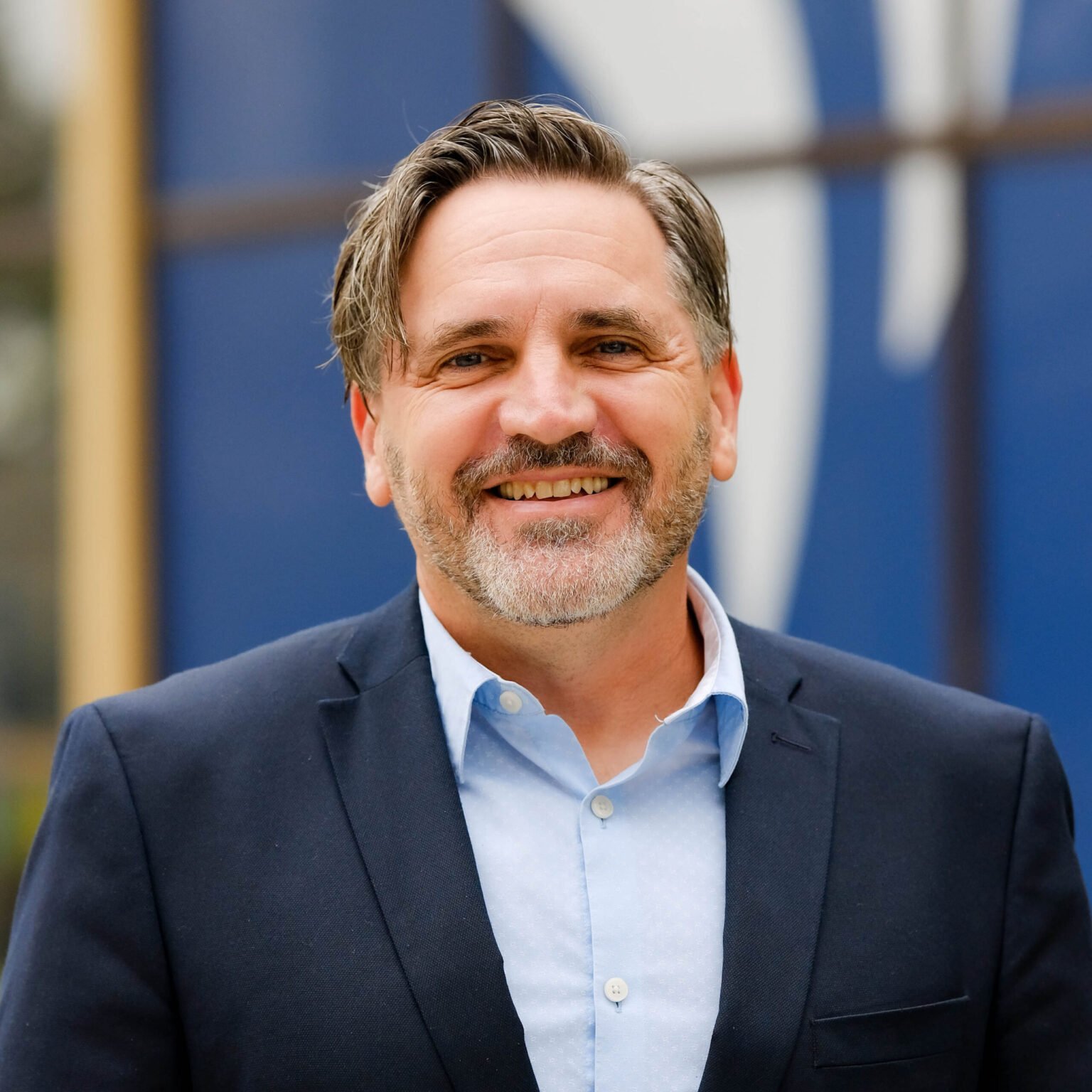 Vanguard Makes Ismael López Medel Permanent Business School Dean