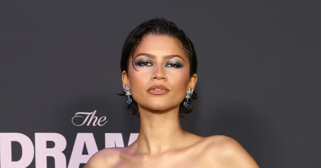 Zendaya’s Bridal Dress: The Ultimate Couture Statement Zendaya’s “Something Blue” Couture Dress Is the Ultimate Bridal Crescendo