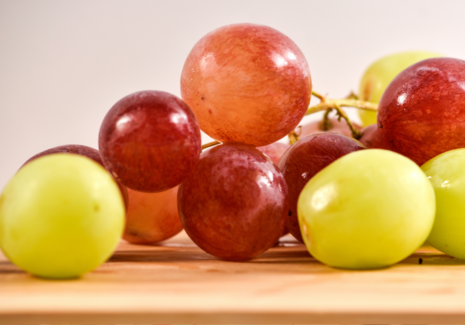 Can Grapes Help Your Skin Fight UV Damage? Marisa Petrarca