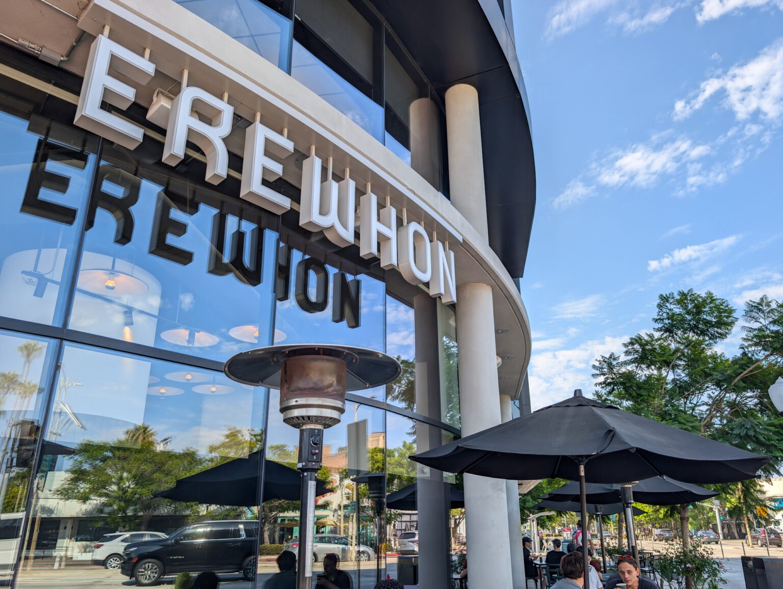 Erewhon Opens First Store in Costa Mesa’s 17th Street Erewhon Lands First Orange County Store with 17th Street Lease in Costa Mesa