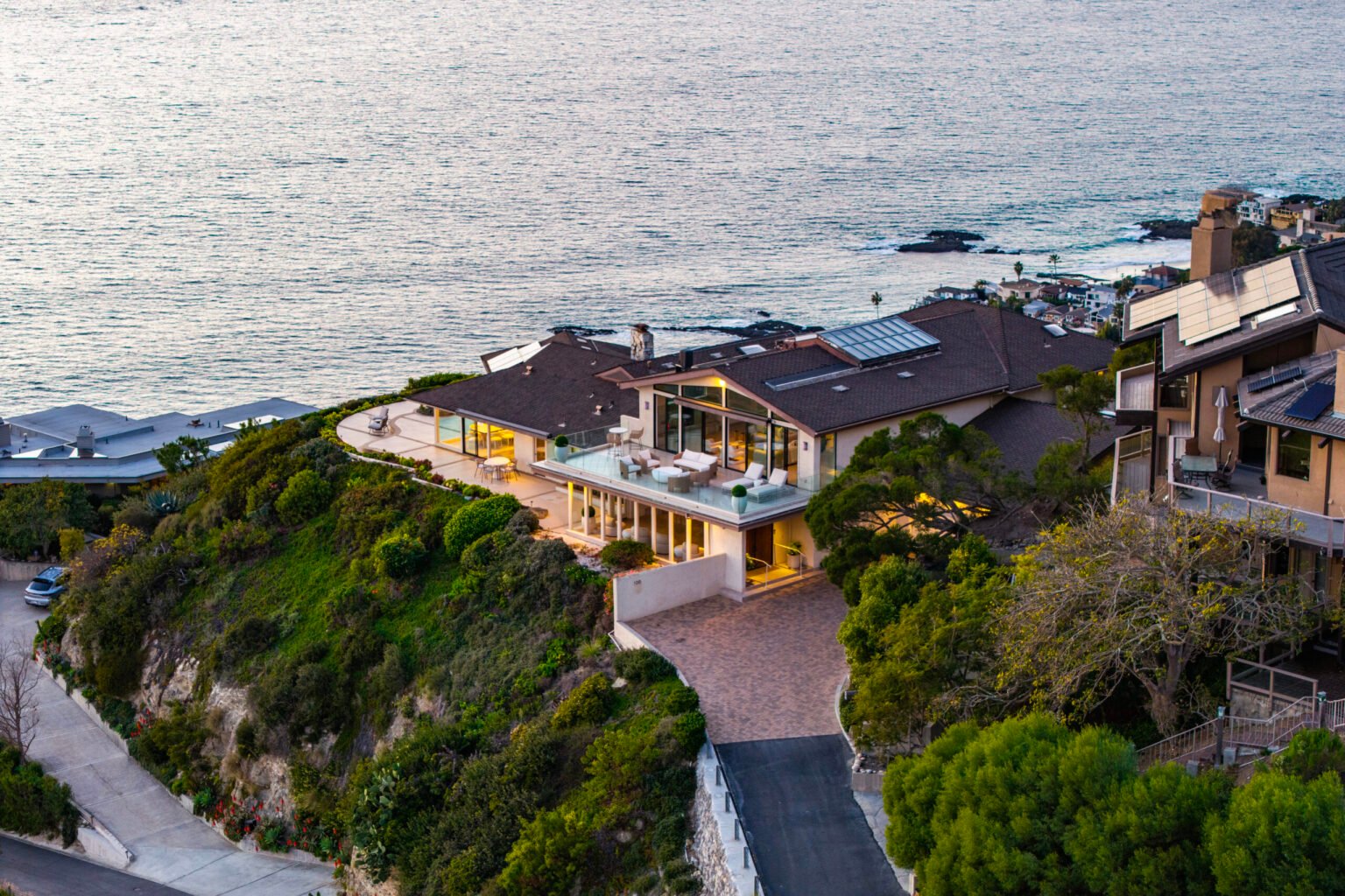 Inside the $13.6M Midcentury Home in Upper Three Arch Bay Laguna Beach